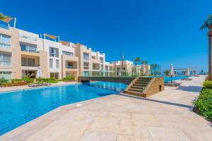 Mangroovy 3BR Apartment Private Beach & Pool View