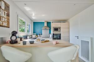 Chalet pour 8 dans résidence avec piscine chauffée