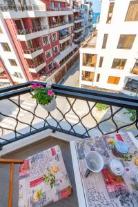 Pomorie Seaside Apartments