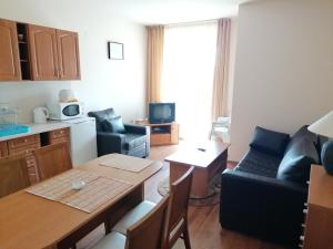 Neon Luxury apartments next to the Gondola