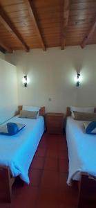 Three-Bedroom House room in Casas do Cruzeiro