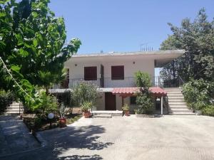 Kastraki Villas