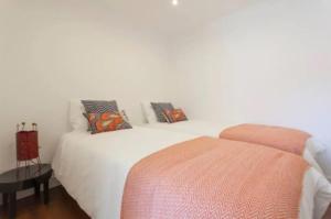 Stay in the Heart of Alfama