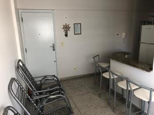 Apto com 01 Dormitório a 50 metros da Praia Bairro Boqueirão