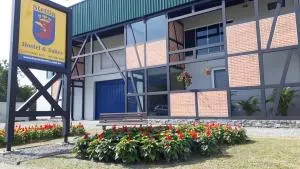 Hostel & Suítes Stettin - Blumenau