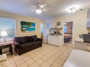 Deluxe Suite room in Haley's at Anna Maria Island Inn