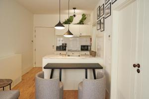 BOUTIQUE Rentals-Flores Classic historical centre