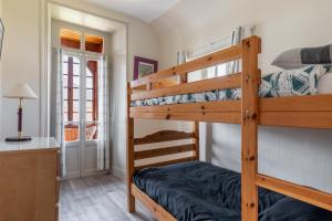 Maison avec beau jardin - Centre ville dArromanches