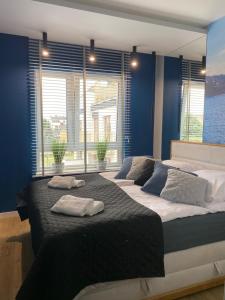 Family & Business Elegant Apartments Wspólna Centrum Downtown - 1 Bedroom, Terrace, Air Conditioning, Garage, NEW!