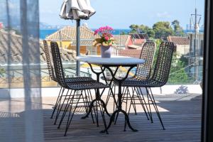 Melcon Luxury Suites