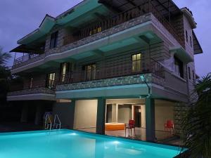 Nevilles Villa - Pet friendly with Pool