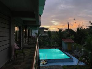 Nevilles Villa - Pet friendly with Pool
