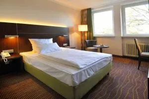 Stern Hotel Soller - Гархінг-бай-Мюнхен