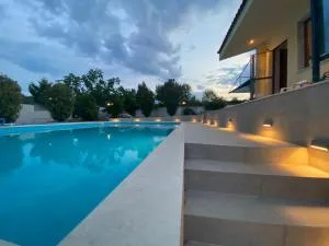 Serenity House - Órmos