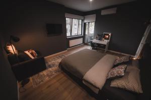 Apart-hotel Kostjukowski Apartments Nizhynska 17