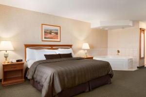 Days Inn by Wyndham Saskatoon