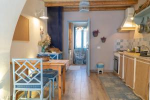 Cafiero House Catania Downtown by Sicily in Home