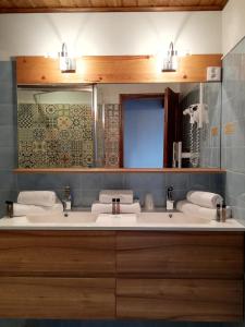 Hotels Le Taconet : photos des chambres
