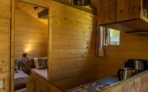 Campings Camping du Chateau Vert : photos des chambres