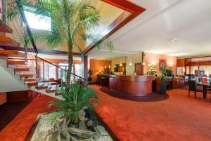 Hotels Hotel du Beryl, Lons-le-Saunier : photos des chambres