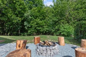 Log House The River Pearl