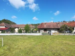 B&B / Chambres d'hotes Ferme les poneys de la Durme : photos des chambres