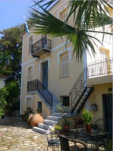 Archontiko Tsaknaki Manolia