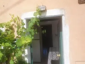 Central Executive Flat in Varese Ligure - Campore