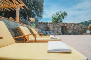 Résidence de Luxe 4 étoiles à Pietralba, 4 logements piscine chauffée BALAGNE