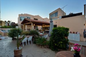 Elmas Dream Apartments & Villas