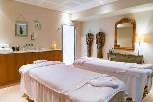 Hotels Le Vallon de Valrugues & Spa : photos des chambres