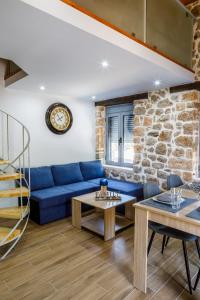 ADRIANS LUXURY APARTMENTS 2