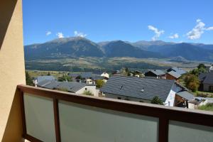 Appartements Residence Les ISARDS Studio cabine renove - vue Montagne : photos des chambres