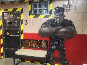 Hostel Prison - 佩列亚斯拉夫-赫梅利尼茨基