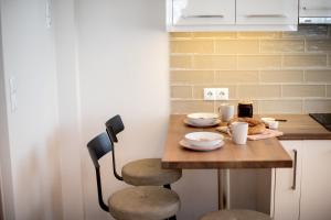 Chrysanthis Apartment