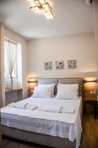 Chrysanthis Apartment