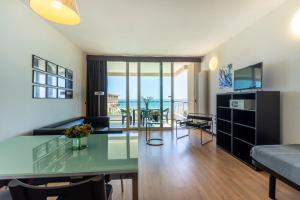 Apartment with Sea View room in Hotel Cristallo