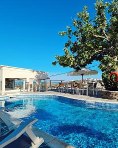 Petali Village Hotel - 3hvězdičkové hotely ve městě Apollonia