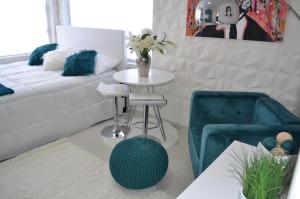 Luxury Studio Apartment IN Downtown! 26