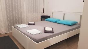 Stone house apartment in Zlarin centre