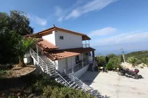 Vila Riza Veliu - Piqeras