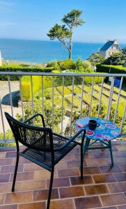Maisons de vacances Villa Simone vue mer 2min a pied de la plage : photos des chambres
