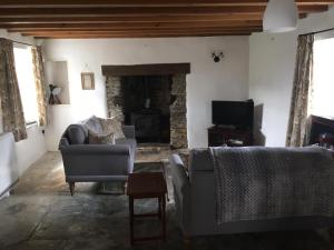 Picture perfect cottage in rural Tintagel