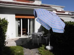 Cozy villa with private garden - Beahost - Caorle