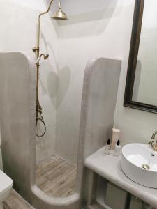 Sea and Sky - Kythnos. Vintage House