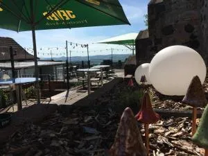 Hotel Gasthaus Felseneck - Allendorf an der Lumda