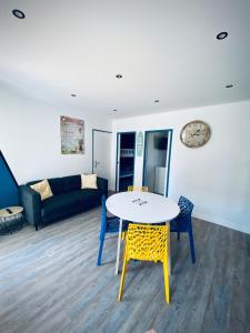 Appartements Gite « Au bord des Embruns » : photos des chambres