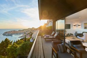 New & Luxury 5* with Breathtaking View- Kiki Lu Apartment