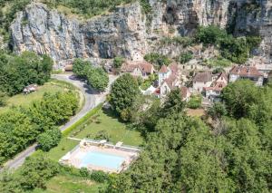 Hotels Domaine Les Falaises - Hotel et Restaurant : photos des chambres