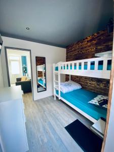 Appartements Gite « Au bord des Embruns » : photos des chambres